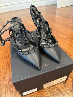 Valentino Black Leather Rockstud Ankle-Strap Pointed Pumps